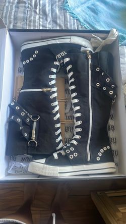 Knee high shoes