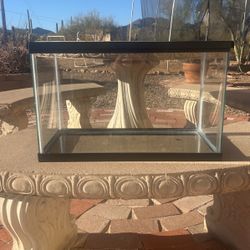 10 Gallon Terrarium Tank Reptile Snake Lizard with Top EUC