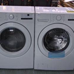 New LG Washer With New LG Gas Dryer Set