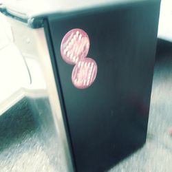 Mini Fridge Works Good