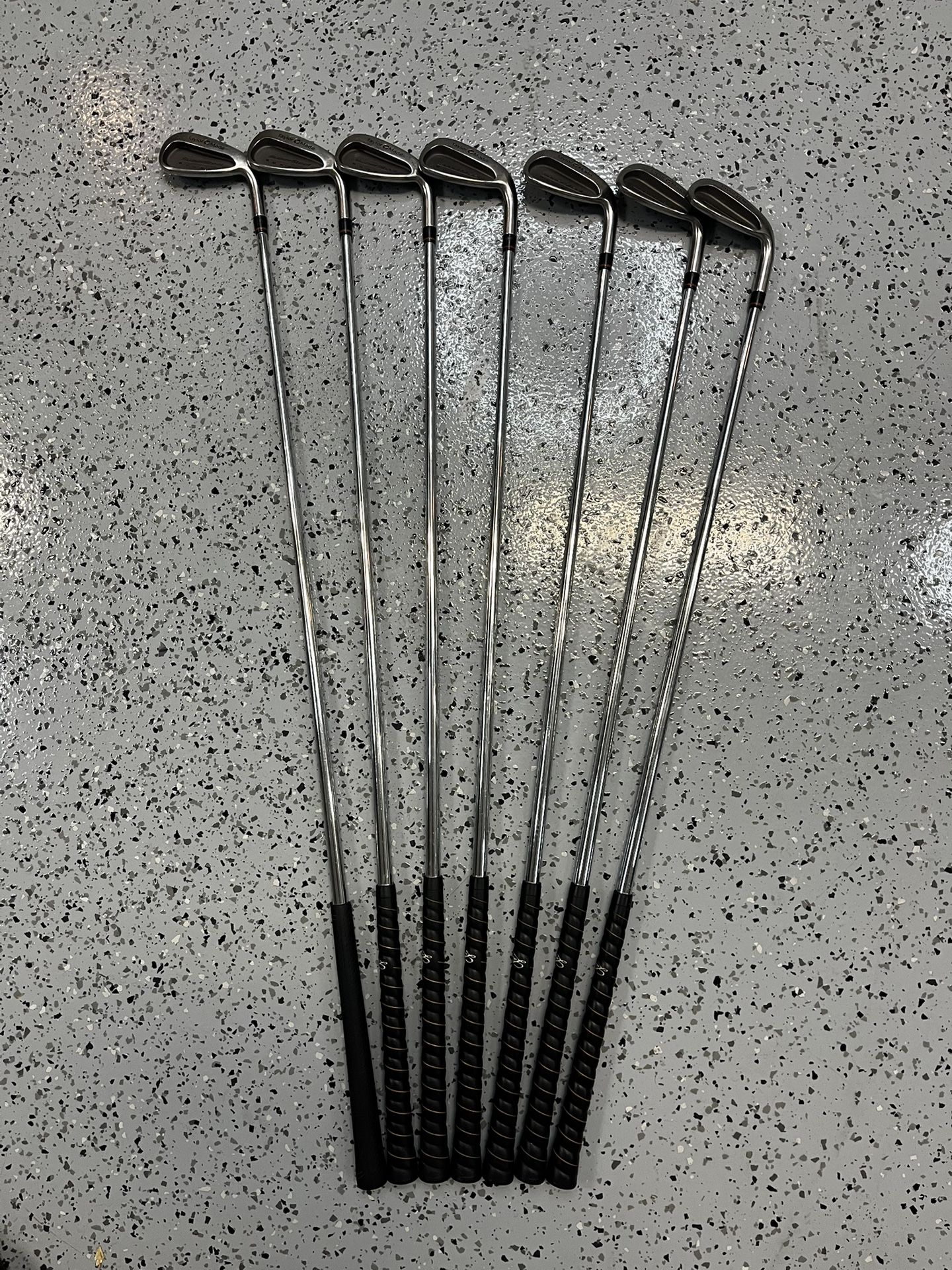 TaylorMade Super Steel Burner Iron Set 4i-pw RH