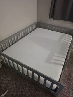 Full Size Floor Bed