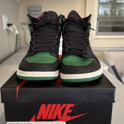 Air Jordan 1 High “Pine Green” (Black/Green)