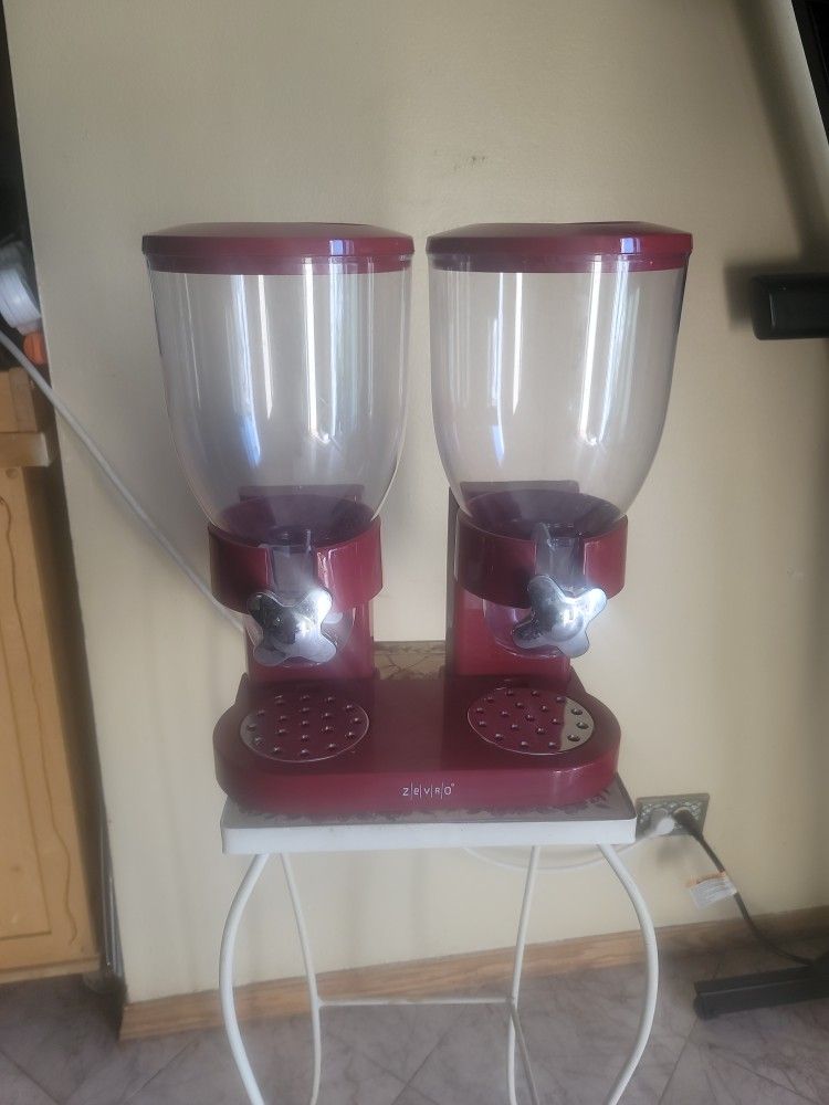 Dual Design Dispenser 