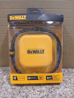 DeWalt Fast Wireless Charging Pad