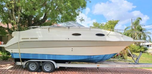 Sea Sprite 28' Cuddy Cabin Boat