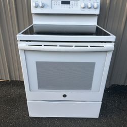 Stove GE White