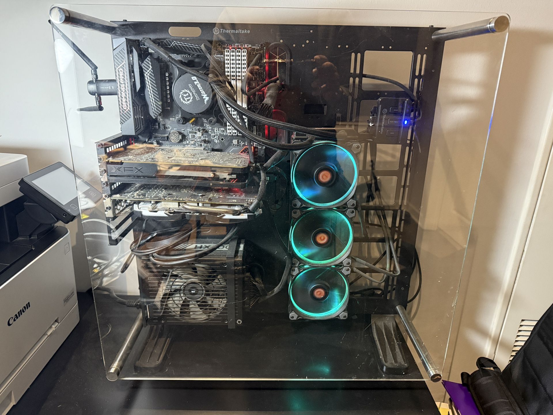 Custom See-through Gaming Computer With Curved Monitor