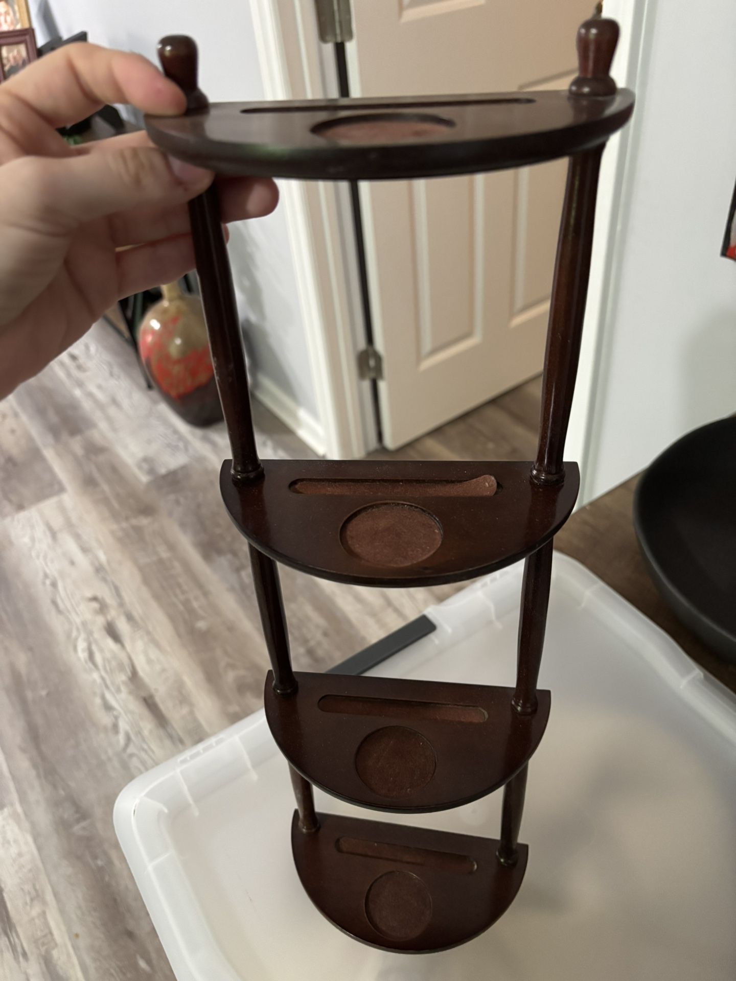 Small Display Shelf
