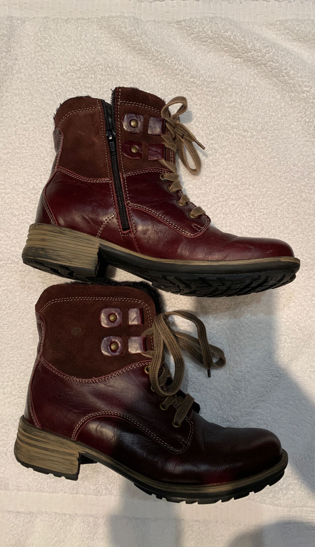Josef Seibel women’s leather boots with fleece lining