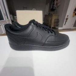 Nike Court Vision Low Top Shoes 