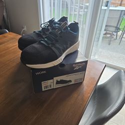 Women's Size 9 Steel Toe Sneakers 