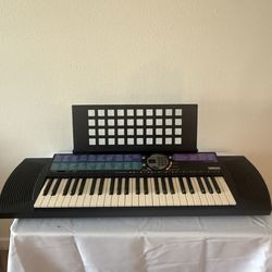 YAMAHA Piano Keyboard