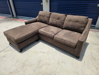 Couch with chaise