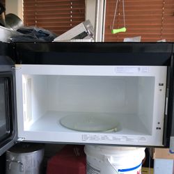 Whirlpool Over -the -Range  Microwave 