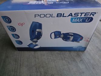 Pool blaster max LI  pool vacuum