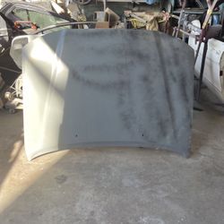 2005-2011 Toyota Tacoma Hood OEM