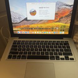 Apple MacBook Pro Mid 2010