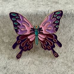 Beautiful Butterly Pin With Gold Backing