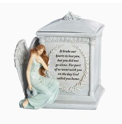 Urn for ashes
