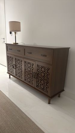 Sideboard