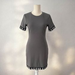 Gorgeous GUESS dress size Large
