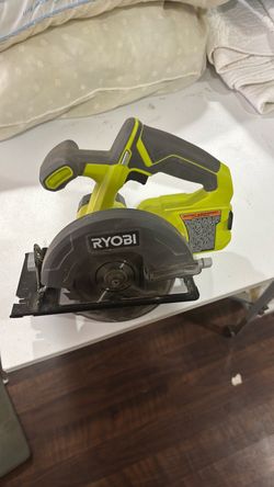 51/2 ryobi 18v saw. $50