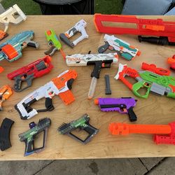 Nerf Guns 