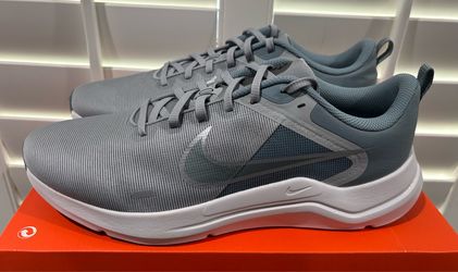 New Nike Downshifter 12 Grey/Photon Dust Men’s Shoes (Men’s Size 12 & 13) - $50