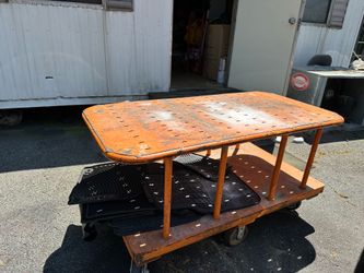 Large rolling cart for commercial use
