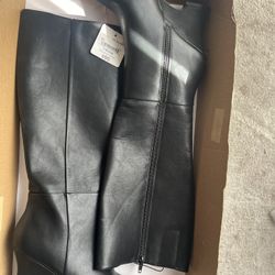 Black Tall Boots Size 6
