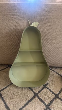 Metal pear shelf