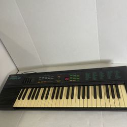 Yamaha PSR-6 Portable Keyboard 49-Key Vintage 80s Synth w/ Power Adapter Tested