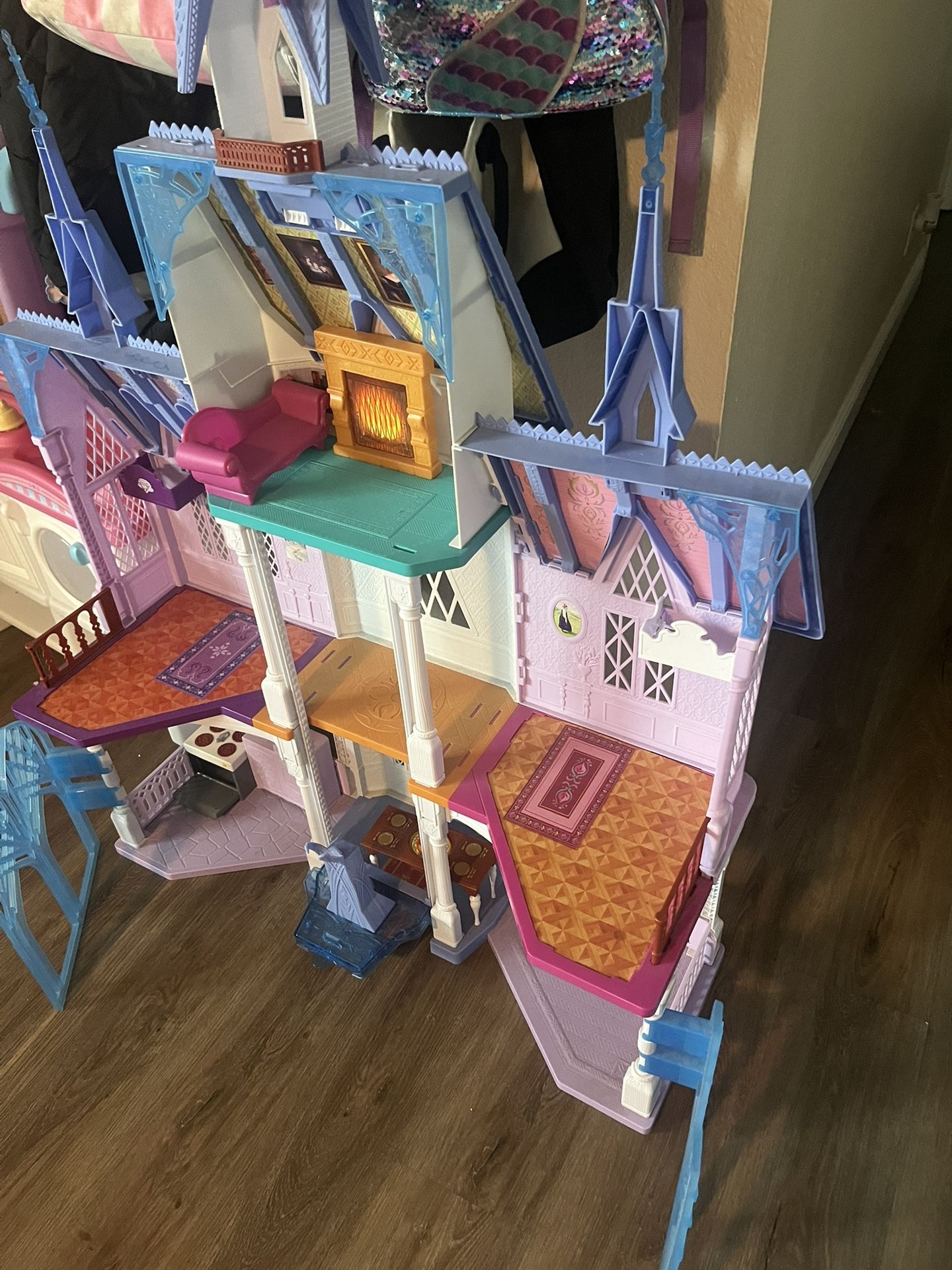 Elsa Princess Castle