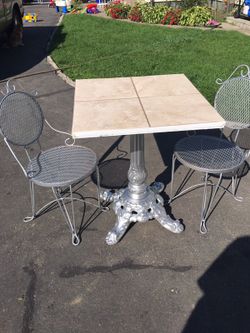 Patio cast iron decorative table
