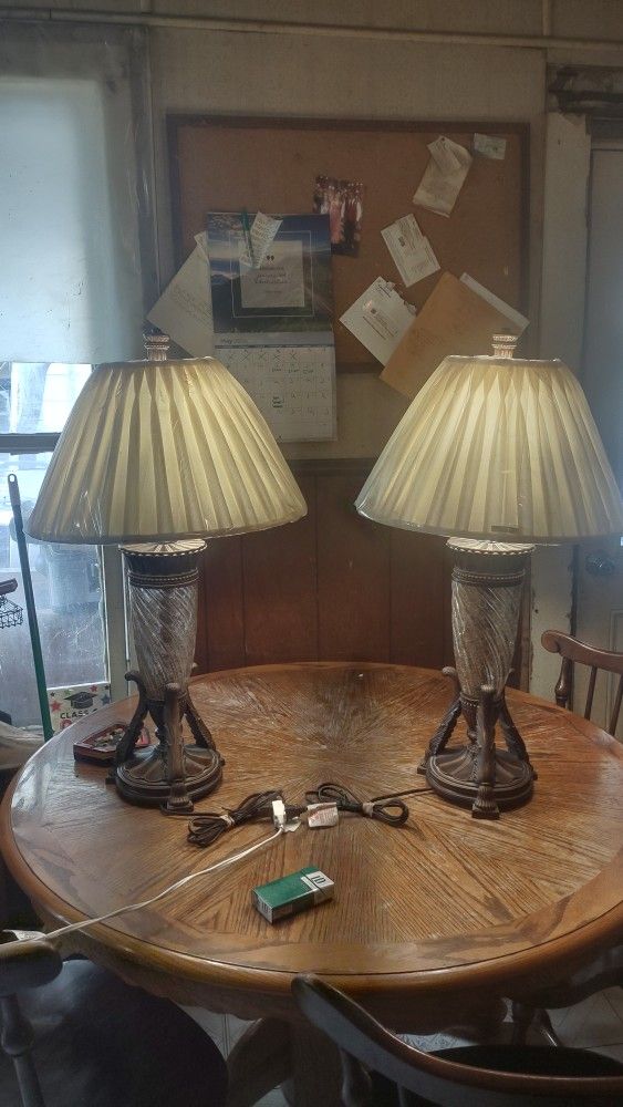 Pair Of 2001 Dale Tiffany Twisted Glass Lamps
