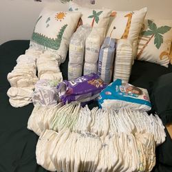 386 NEWBORN DIAPERS
