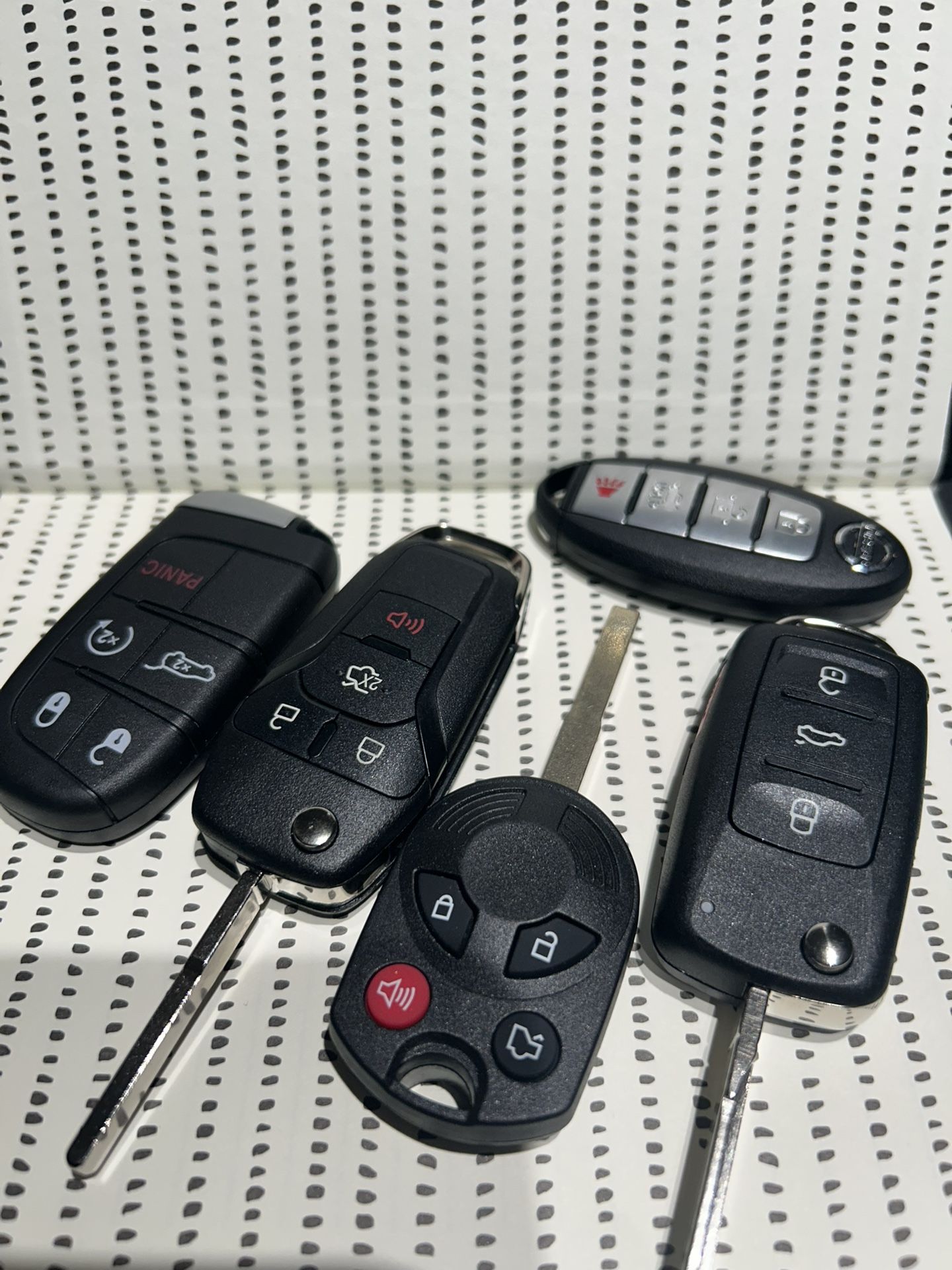 Car Key Ford Car Key Dodge Car Key Nissan Car Key Toyota Car Key Jeep Car Key Lexus Car Key Nissan Car Key Vw Car Key BMW Car Key Mercedes Car Key