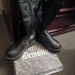 Demonia 2 Inch Platform Boots Size 11