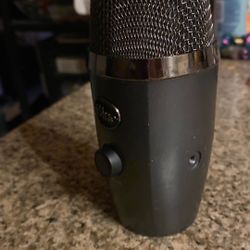 Blue Yeti Nano Microphone 