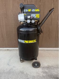 Air Compressor, upright, 21 gallon