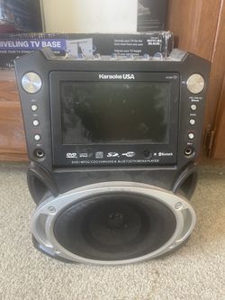 Karaoke USA GF830 Machine