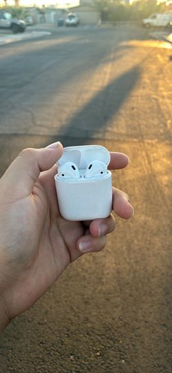 AirPods