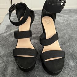 Black Scrappy Heels 