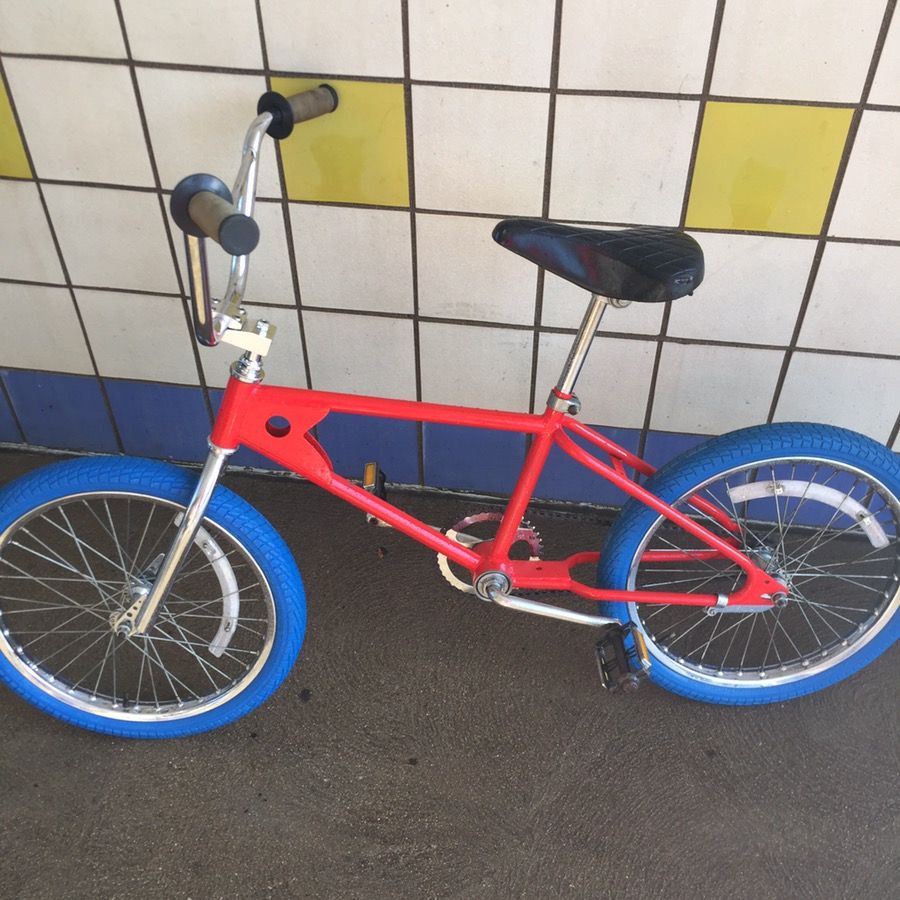 Oldschool Fuji bmx bike!!