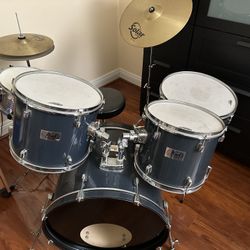 Drum Set 