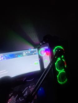 500$ pc and curve monitor