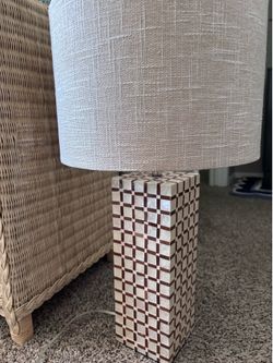 Brown and cream shell lamp