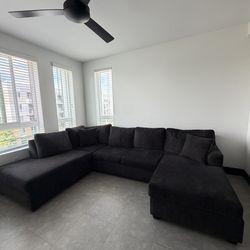 3 Piece U-Shaped Sectional couch