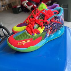 Mens Basketball Shoes